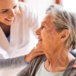 Acompañamientos de adultos. Mayores