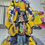 Bailarín zanquero. Bailarín zanquero.