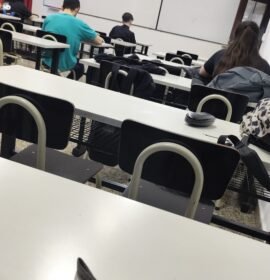 auxiliar enfermero, cuidado de adultos mayores.