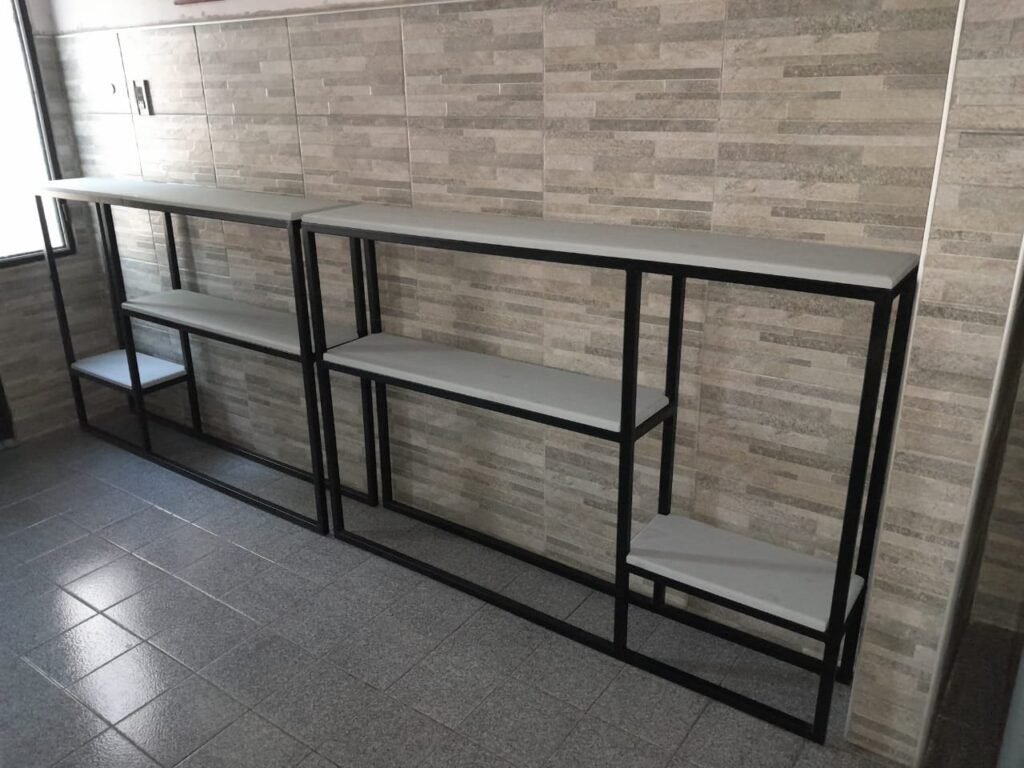 Herrería en general. Y muebles industriales
