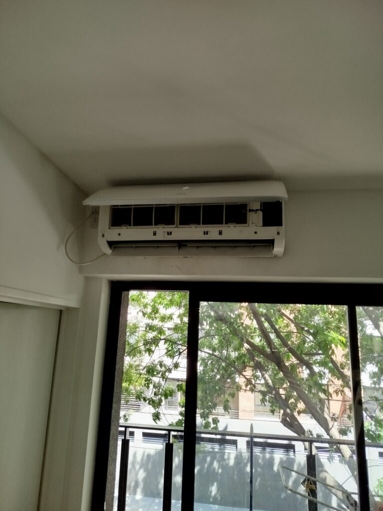 Técnico aire acondicionado y plom