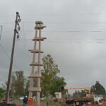 Oficial especializado en líneas de alta media y baja tensión