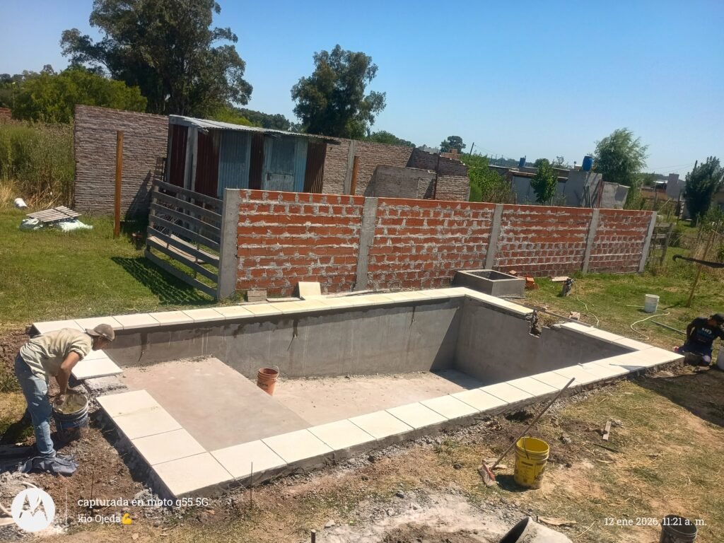 Ojeda piscinas, construcción en gral.