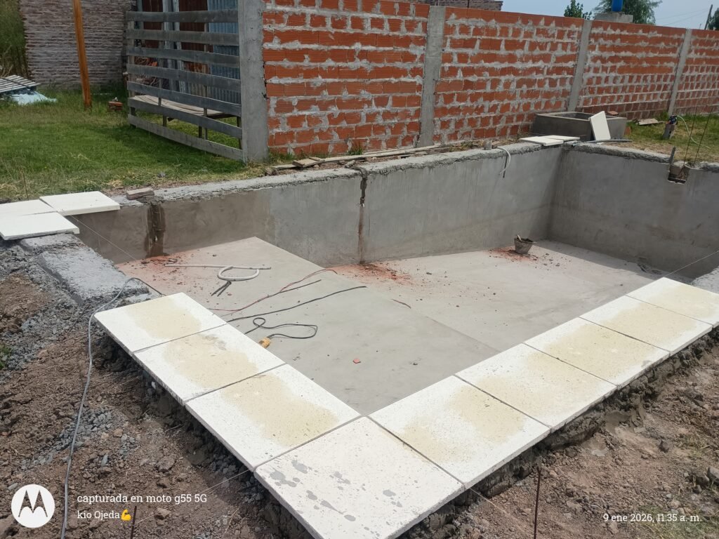 Ojeda piscinas, construcción en gral.