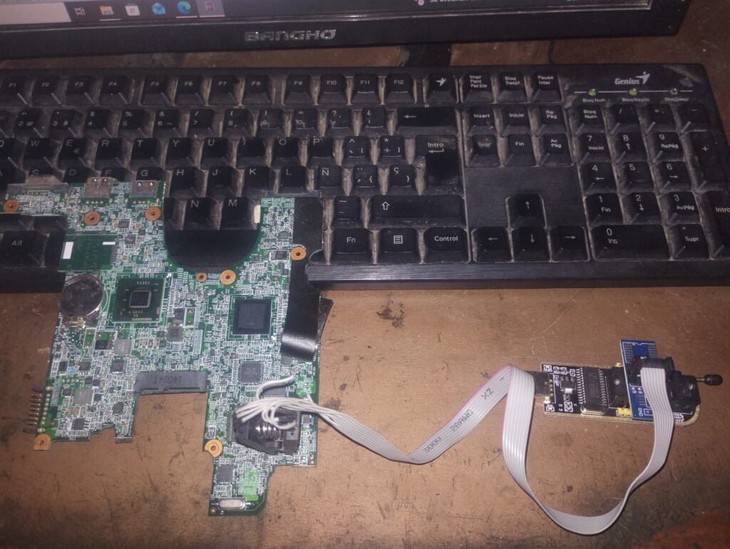 SERVICIO TECNICO DE PC Y CELULARES
