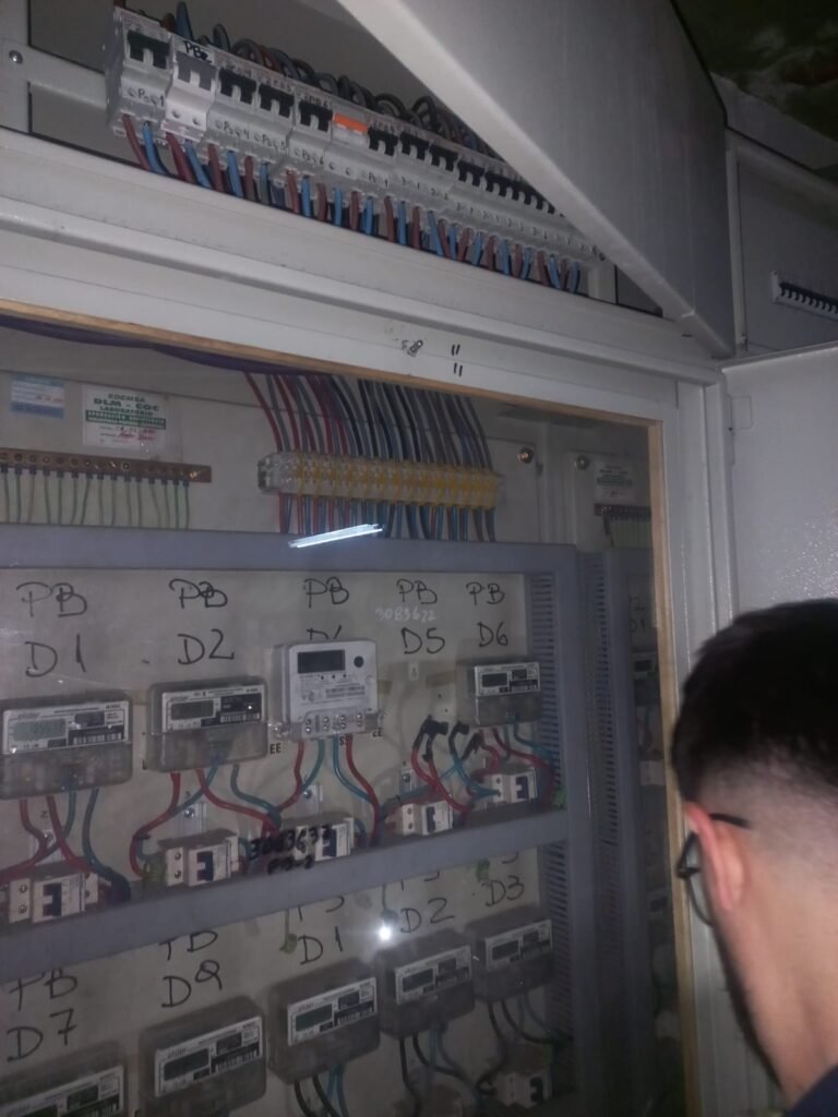 Electricista de obras
