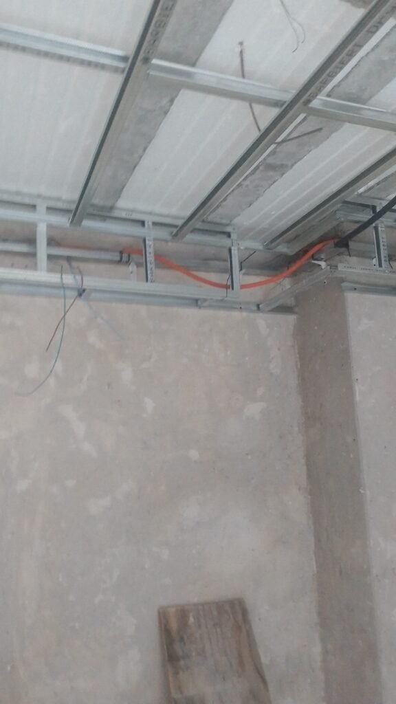 Albañileria,techos de pvc,electri