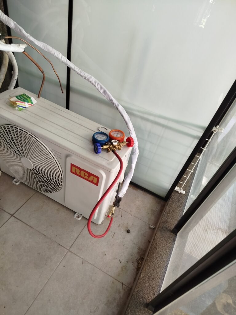 Técnico aire acondicionado y plom