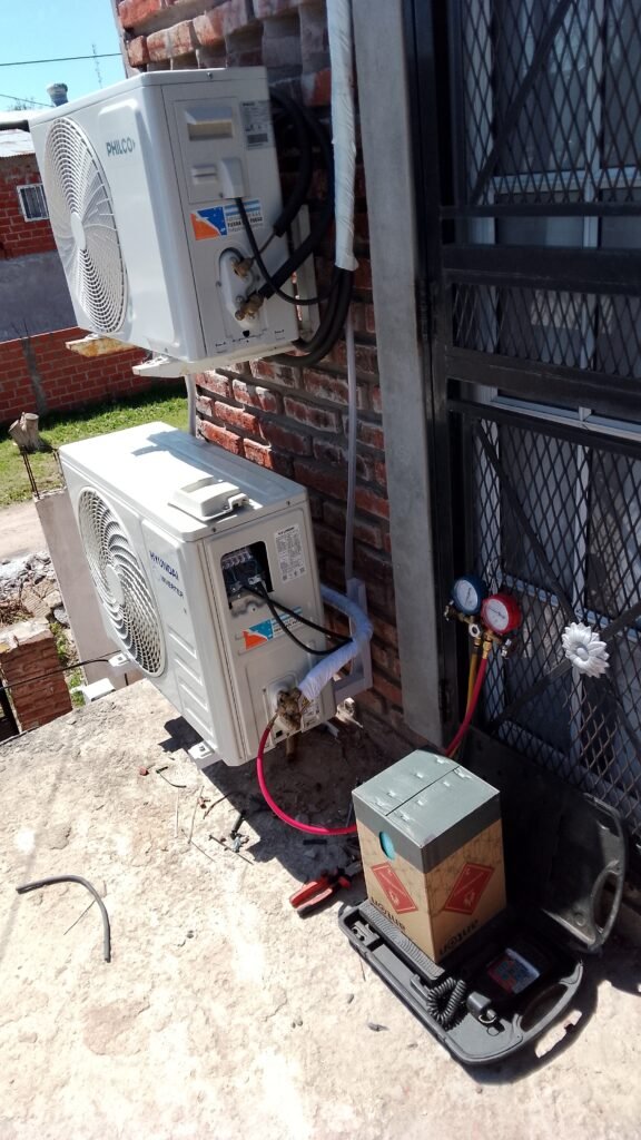 Técnico en refrigeración y electr