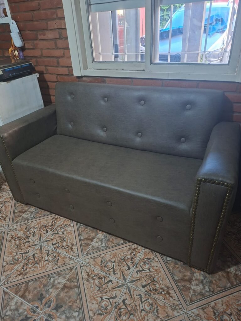 Carpintero y tapicería