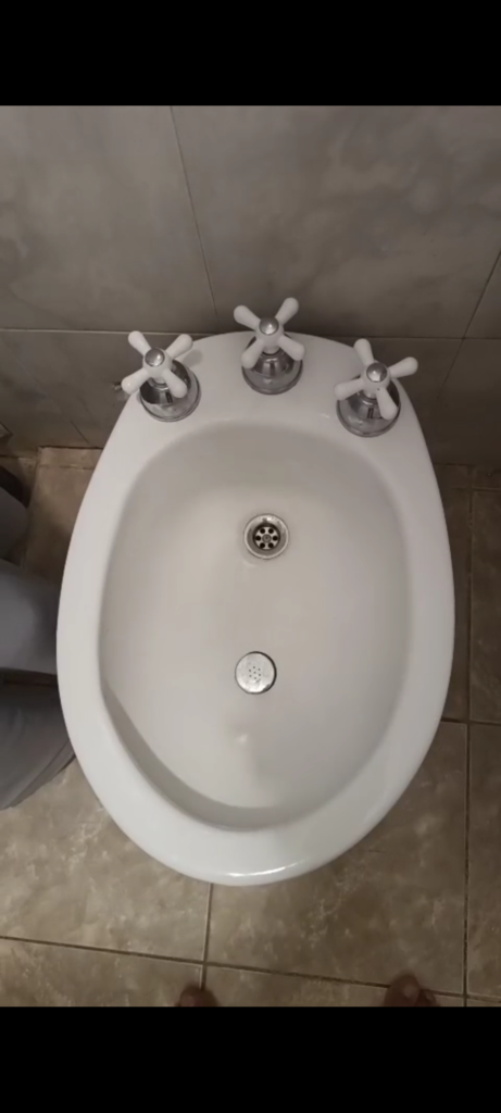 Mantenimiento e instalaciones de Plomería (Agua-Gas-Cloacas)
