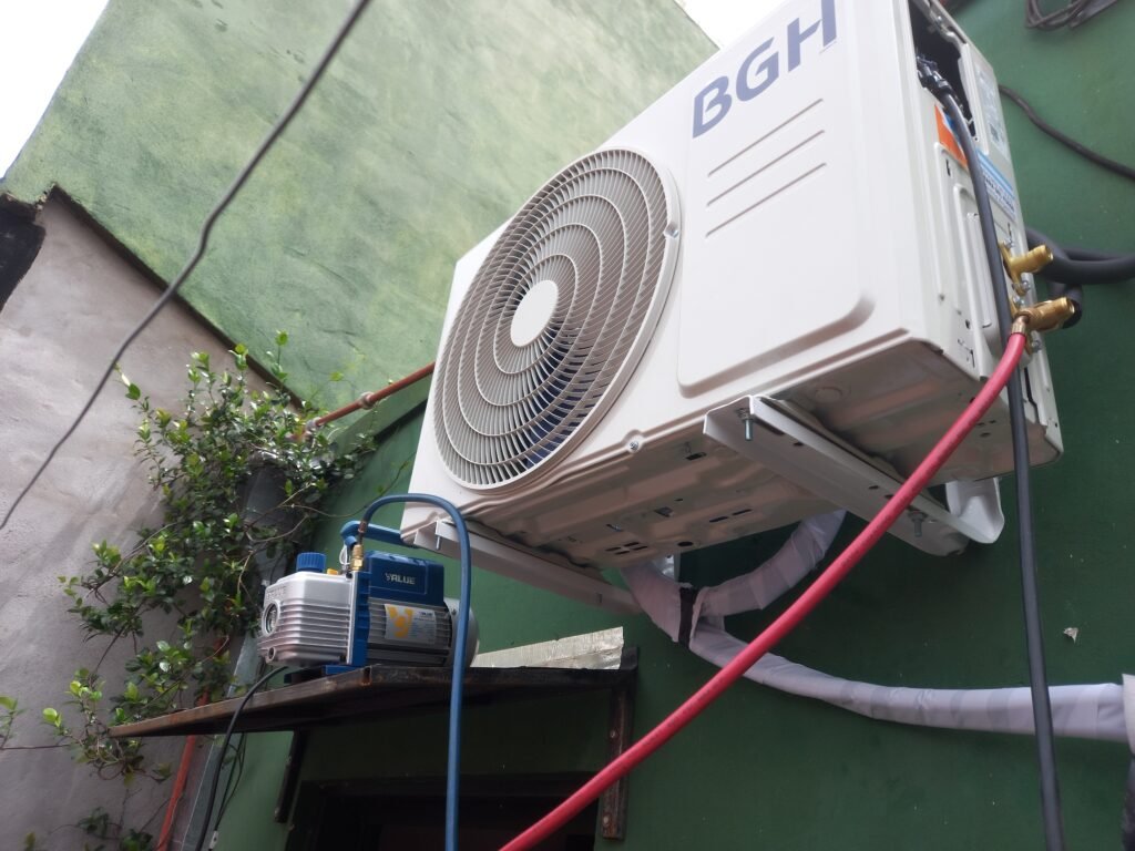 Técnico en aires acondicionados