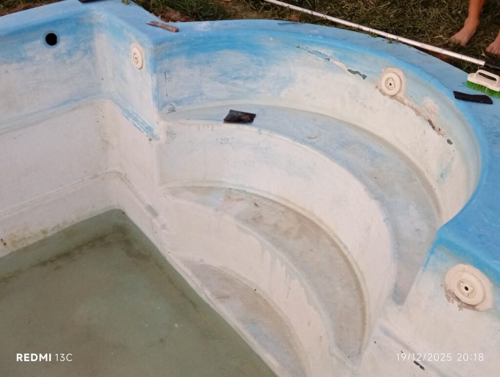 Electricidad,agua,cloaca,reparación y mantenimiento de piscinas