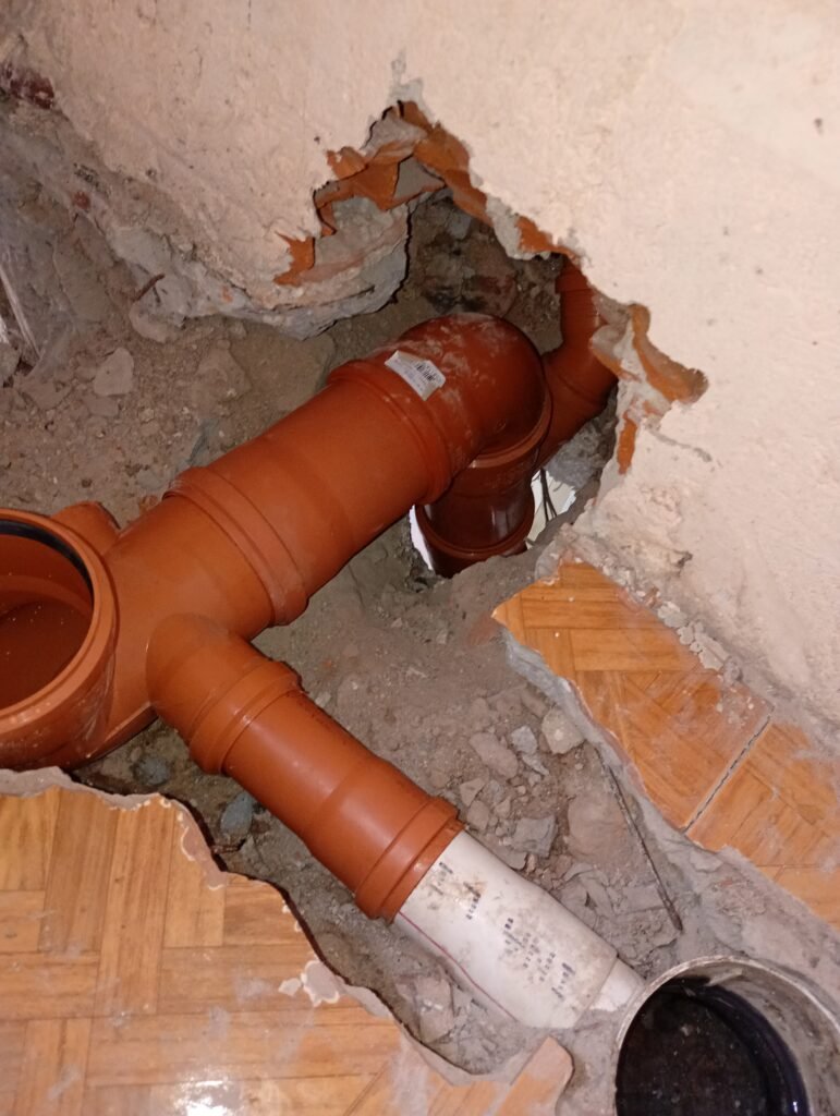 Plomería ( gas, agua, cloacas)
