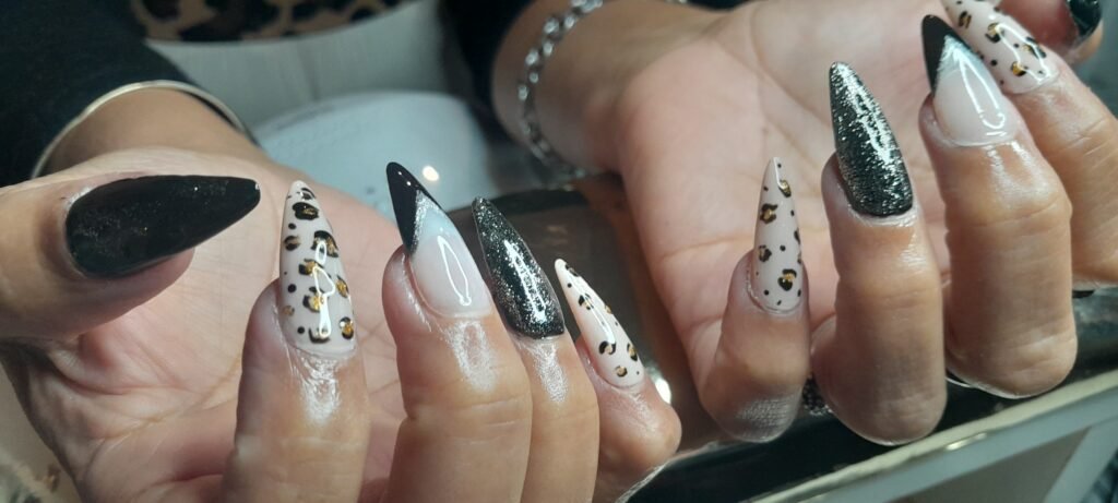 Uñas soft gel y semipermante
