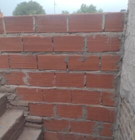 Ayudante de albañilería, ayudante de mecánica pesada