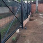 Herrería, electricidad,sistemas de alarmas.