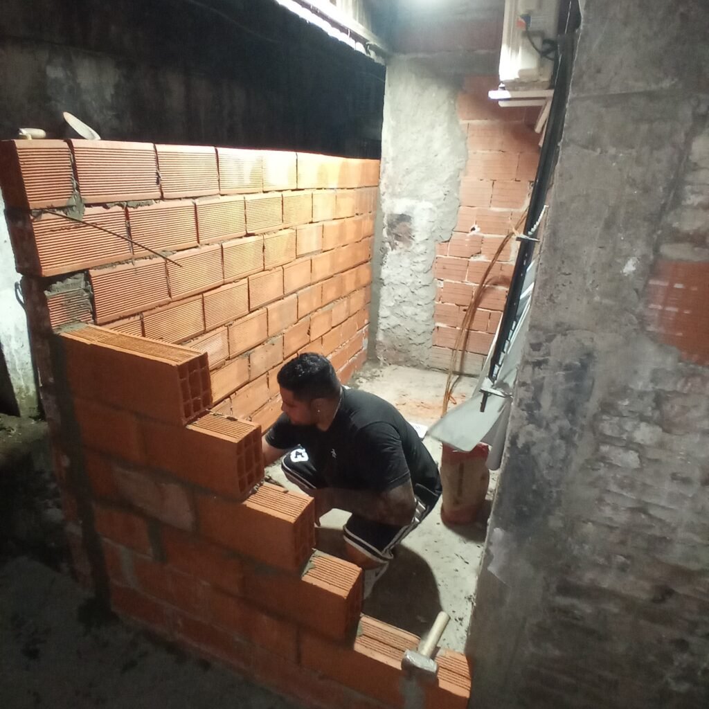 Obra y mantenimiento del ogar