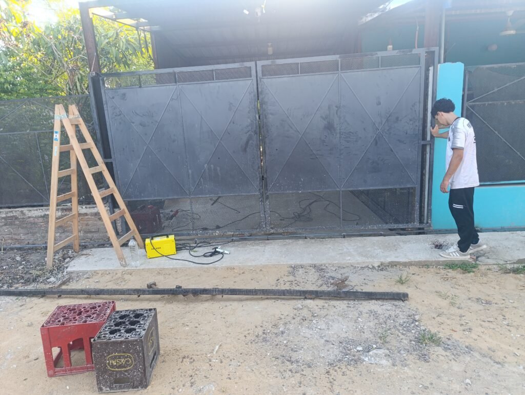 Construcción y herrería en gral.