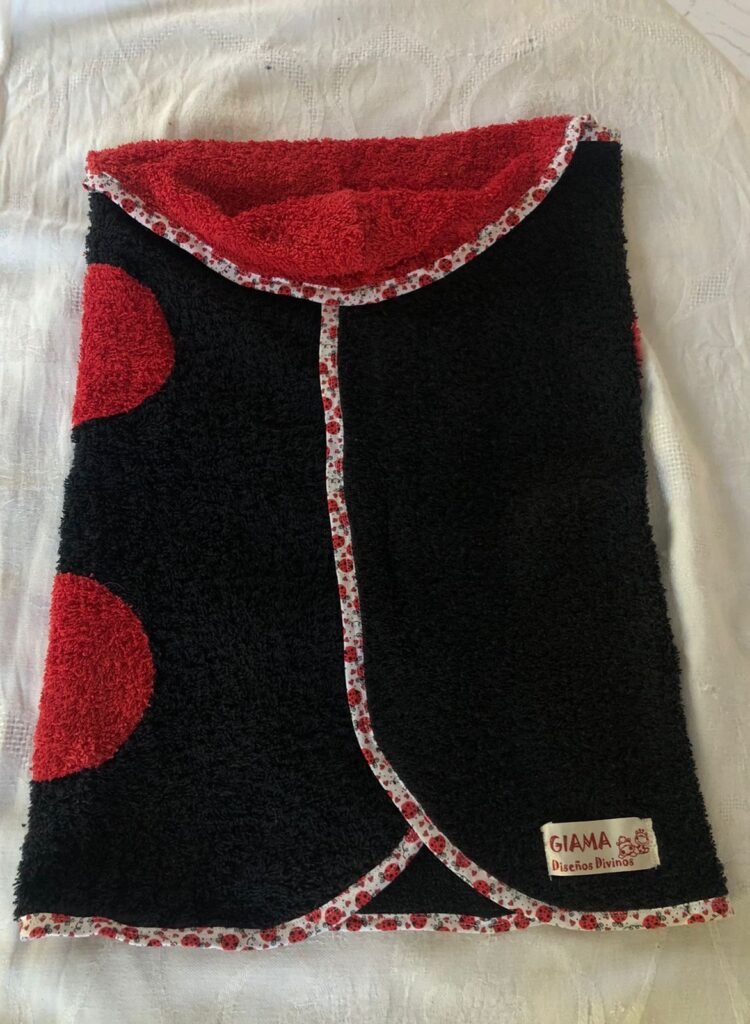 Giama diseños divinos (costura en toalla y más)