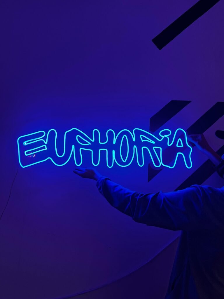CARTELERÍA DE NEÓN LED