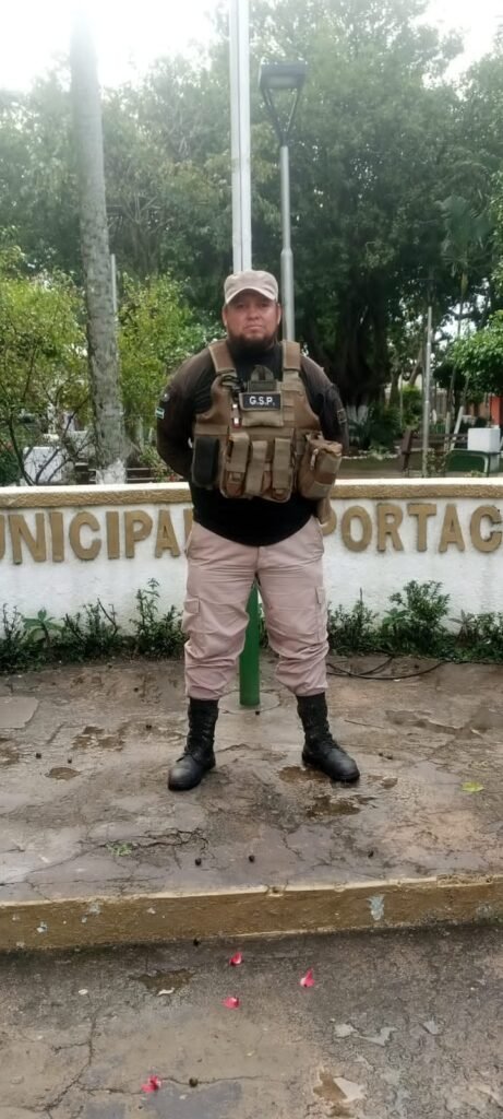 Trabajo de seguridad privada u of