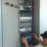 Técnico Electricista Especializado