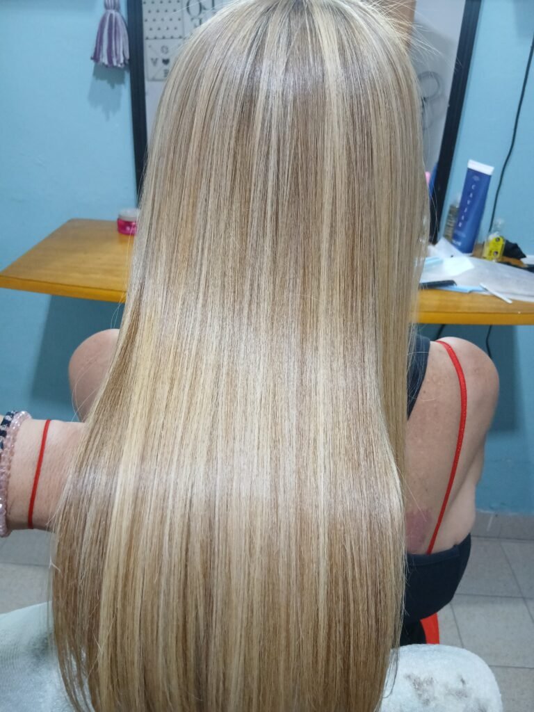 Lorena. Peluquería a domicilio