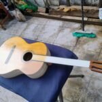 Luthier de guitarras clásicas, reparación y puesta a punto de instrumentos acústicos de cuerda pulsada
