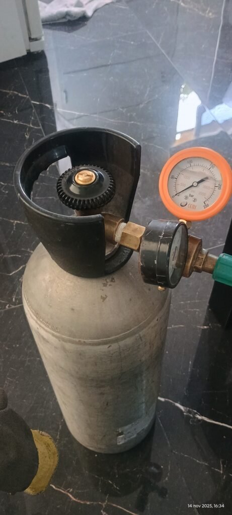 Técnico en refrigeración