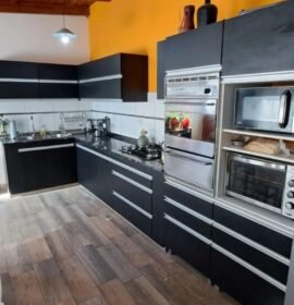 Fabricamos bajomesadas.placares.y muebles en general.