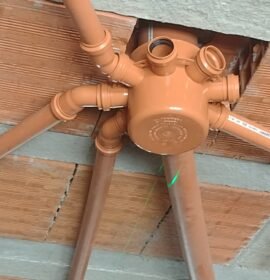 Calefacción central. Instalaciones sanitarias.