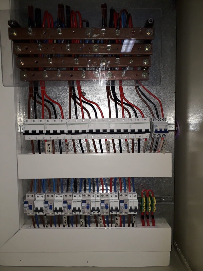RG servicio eléctrico