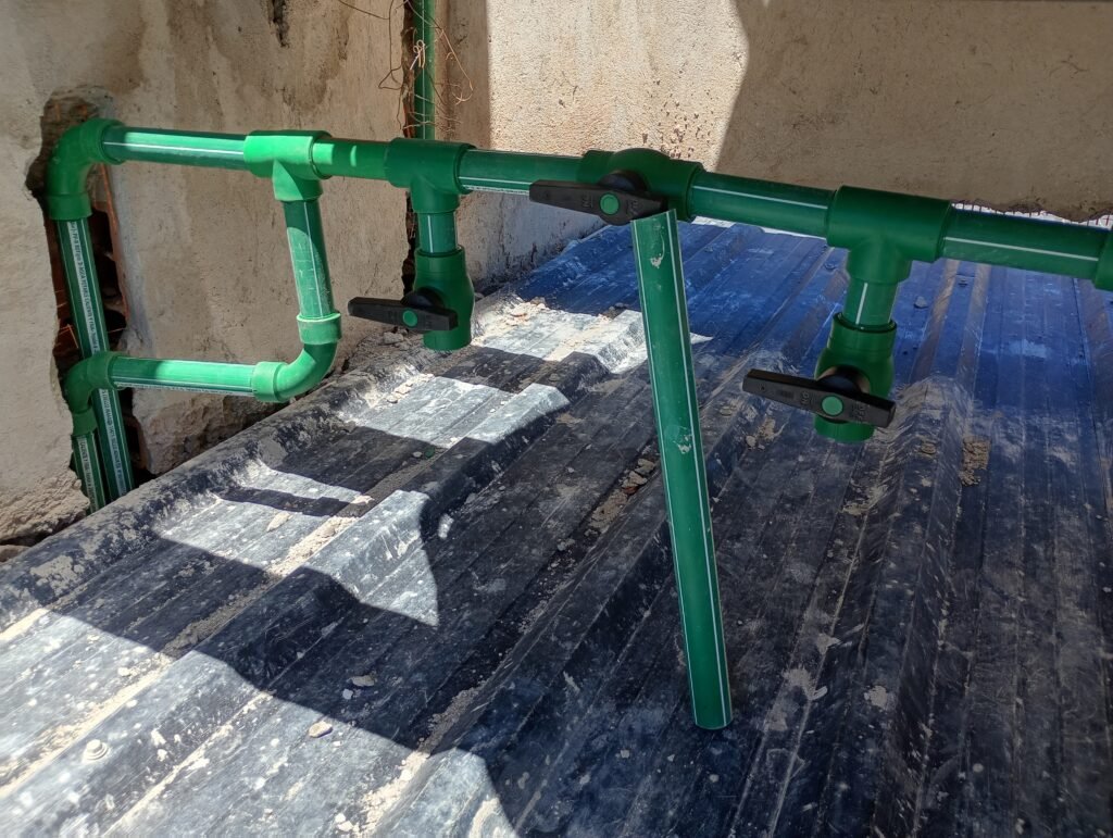 Servicio de instalación electróni