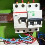 Electricidad domiciliaria comercial e industrial