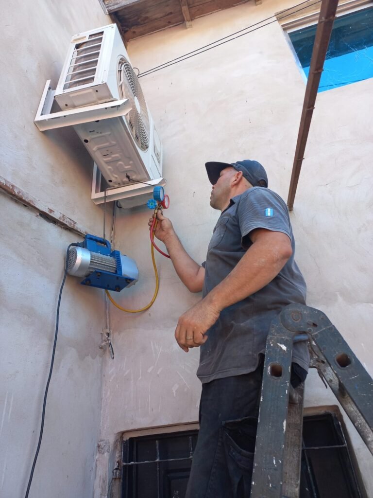 Técnico refrigeración