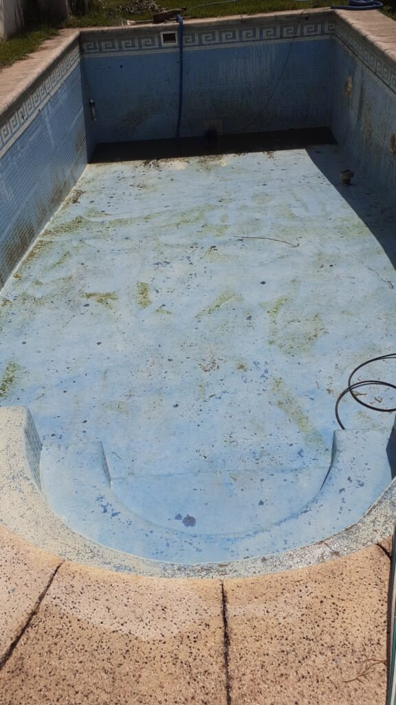 Servicio Integral de Piscinas Rub