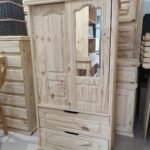 Muebles de pino y melamina