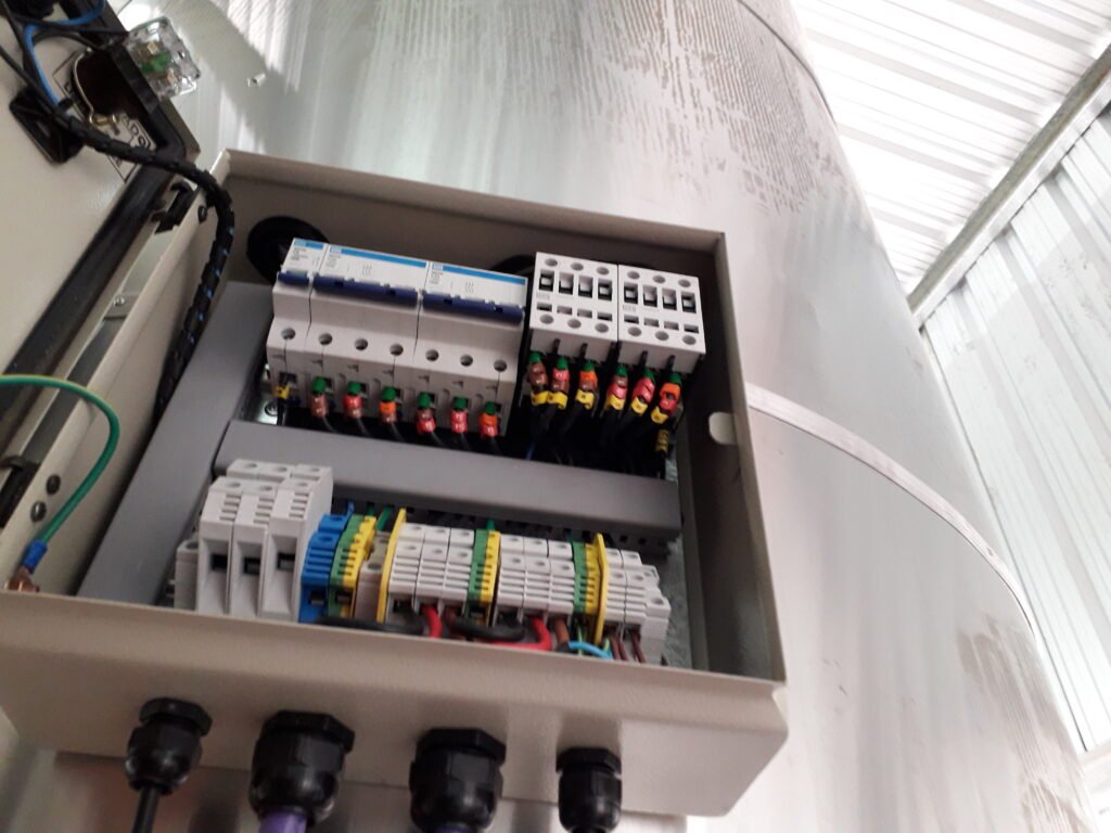 RG servicio eléctrico