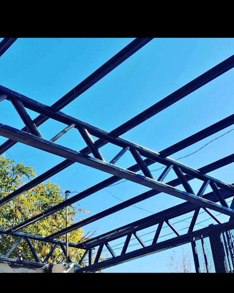 Soldadura, Techos de estructura metálica.
