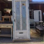 Restauración de muebles, intervenimos y pelamos a “cero” puertas, muebles , ventanas