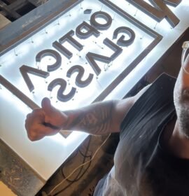 Carteleria publicitaria, herrería de diseño, electricidad domiciliaria