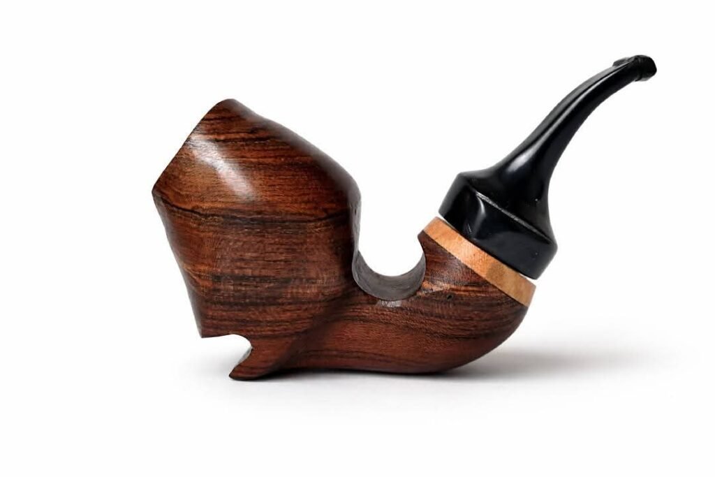 Pipas artesanales con materiales