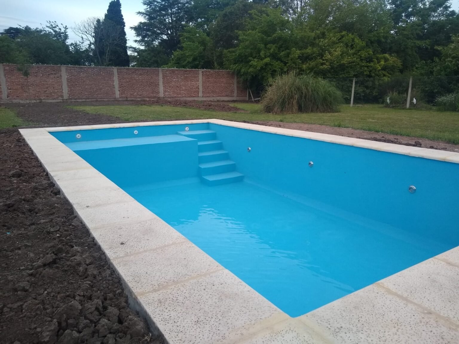 NAYADES PISCINAS