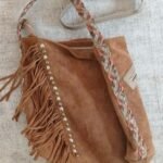 Taller de marroquinería. Carteras, accesorios, chalecos y cintos