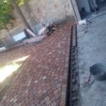 Colocaciónes mono (Adoquinero)