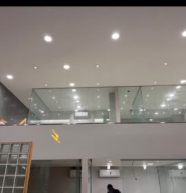 Electricidad, mosntajes electricos y datos.