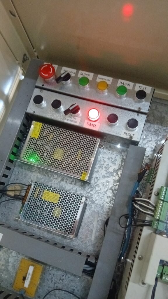 Tecnico de ascensores