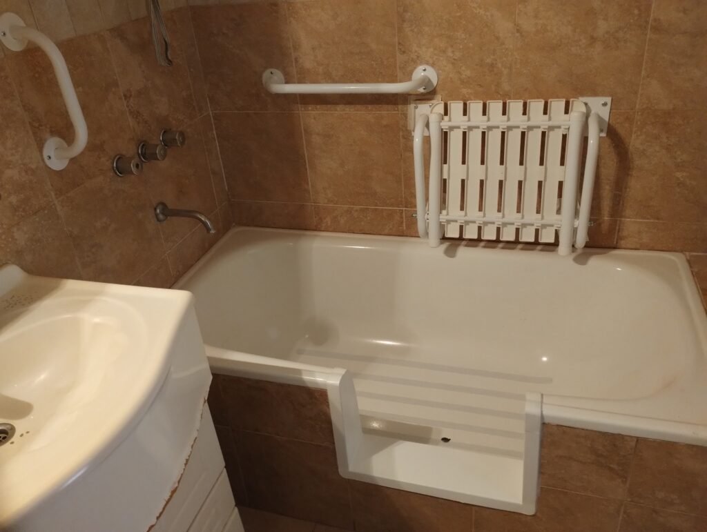 Acondicionar baños para mayores y