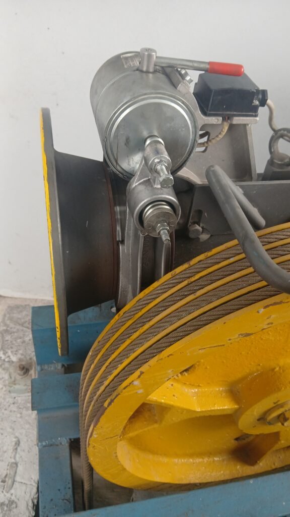 Tecnico de ascensores